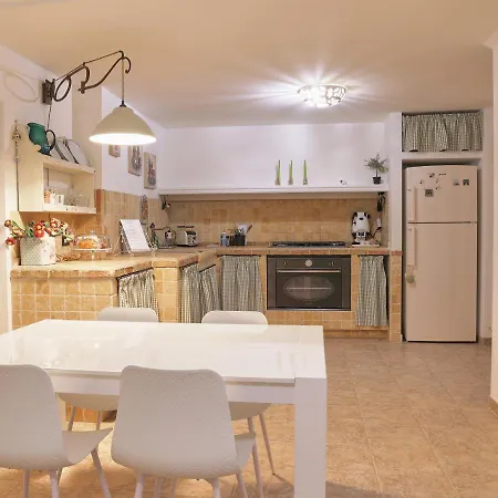 Appartamento Taverna Del Colle, Tra Relax E Comfort